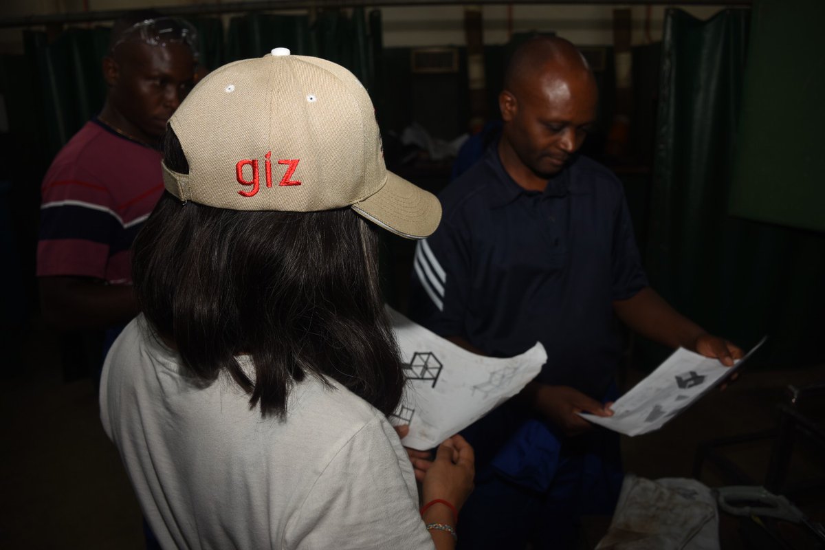 ACCIMMYT's tweet image. @giz_gmbh has decades of work fostering inclusive and sustainable growth in #Africa, and now @CIMMYT
joins as a knowledge partner to #AccelerateInnovation through #SmartMechanization. ⚙️✨