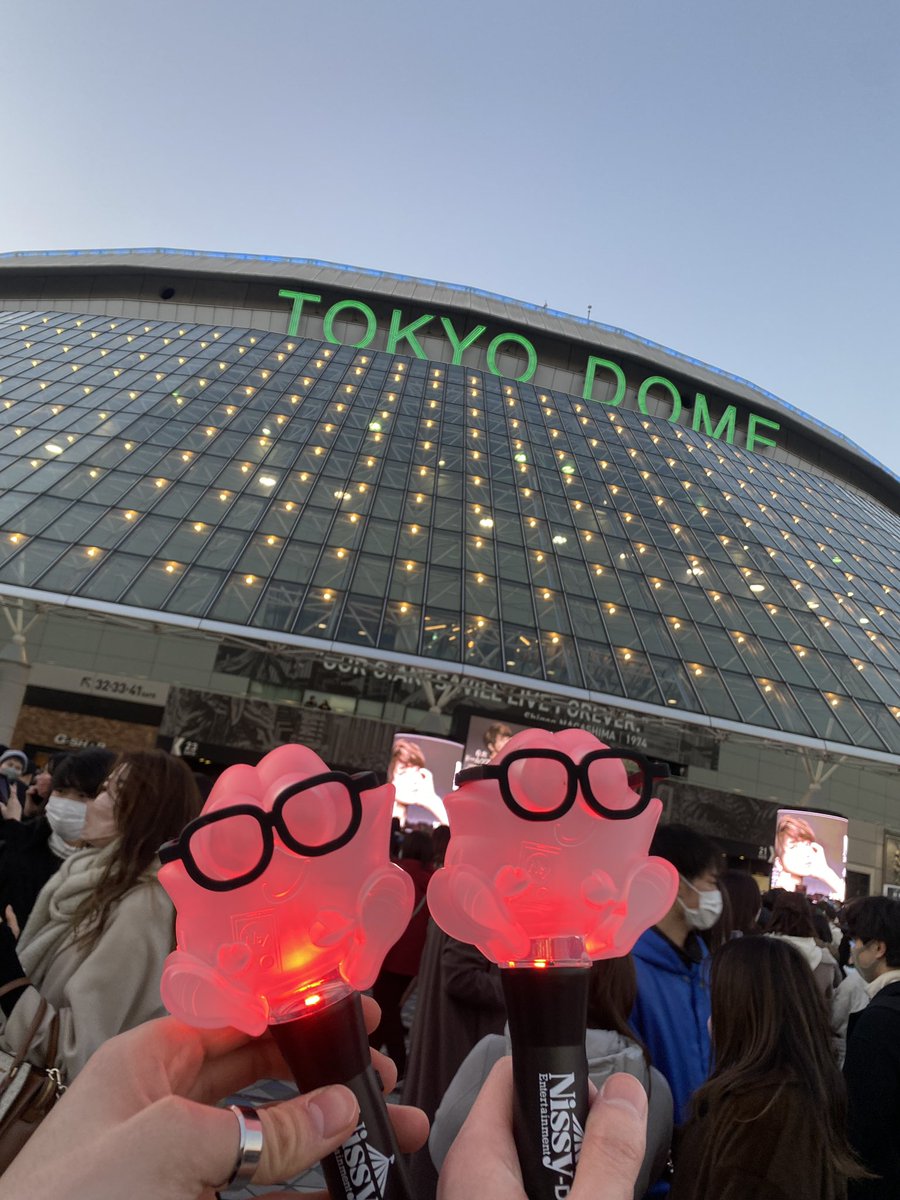 __haru_aaa_'s tweet photo. 東京1日目！最高でしたぁ！！

明日も楽しむぞー🔥
いる人会えたら会いましょう〜 https://t.co/KsFC01z2rQ
