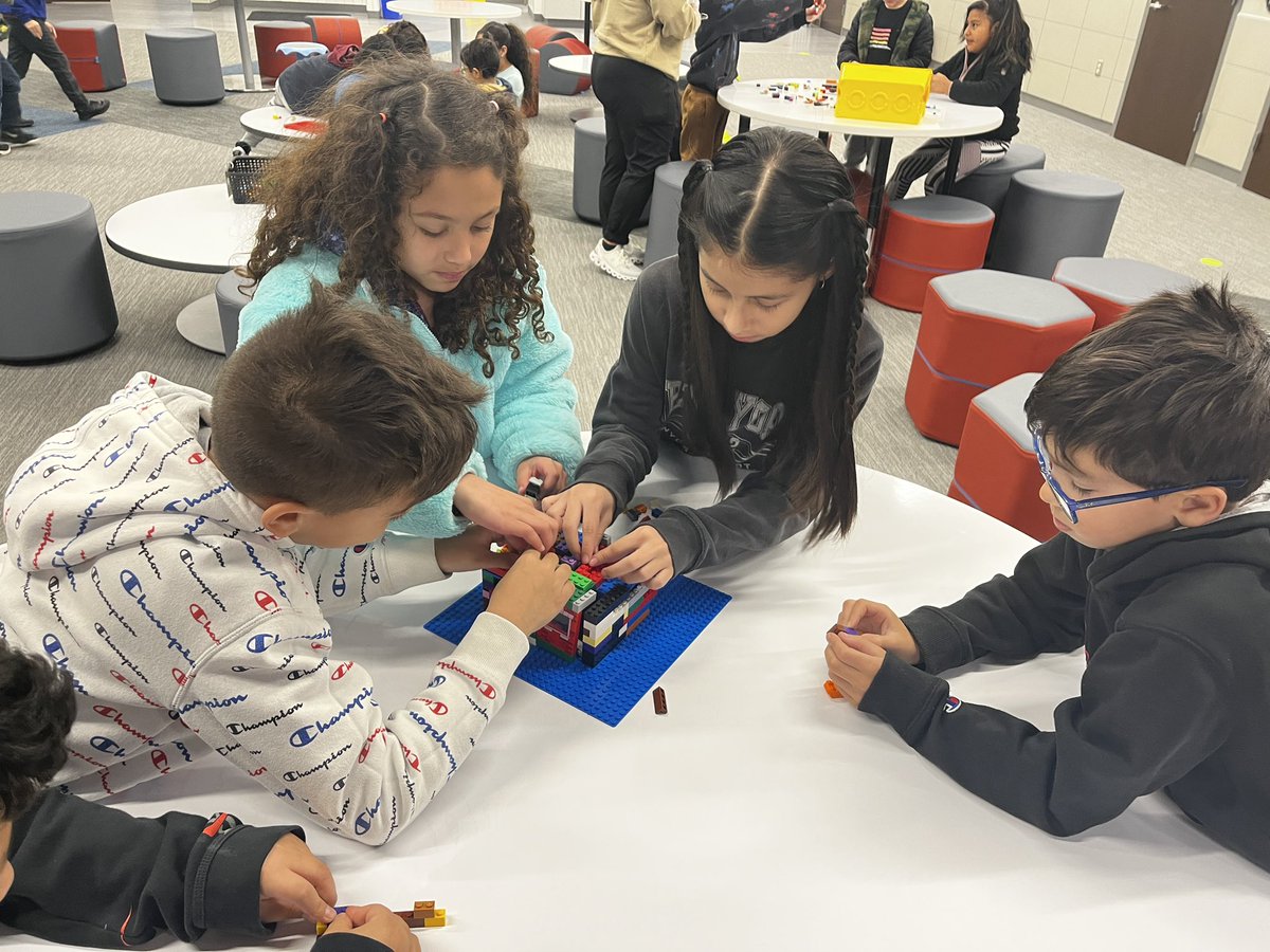 ChristieElem's tweet photo. 3rd graders are building strong structures with sturdy bases and reinforcements to survive an earthquake. #applyingourlearning @FUSDMadeToShine https://t.co/4z7KZpYXx2
