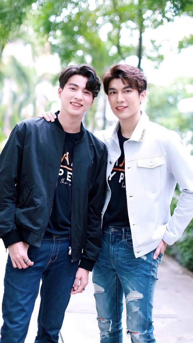 ujeen25's tweet photo. ไม่ว่าจะเป็นธารไทปหรือมิวกลัฟ พวกเราด้อมหวานใจก้อยังคงคิดถึงพวกเค้าตลอดเวลา ไม่ว่าเวลาจะผ่านไปกี่ปีหรือกี่เดือนความรักที่เรามีให้กับธารไทปยังคงอยู่เหมือนเดิมเสมอและตลอดไป เพราะเค้าคือตัวละครที่เรารักที่สุดและจะรักตลอดไป 🤍💯
#หวานใจมิวกลัฟ https://t.co/IACcSalaCV