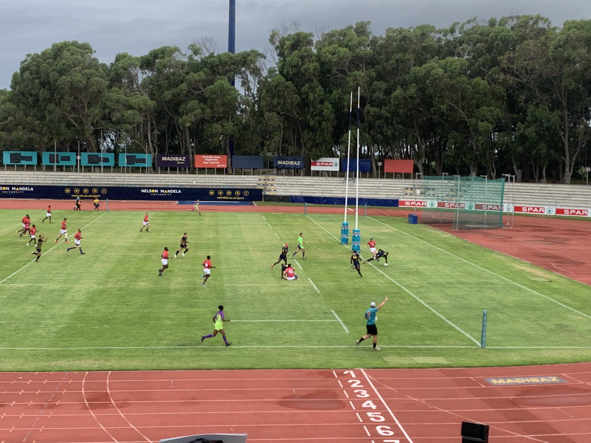 matchref1's tweet photo. First try of the new season  FNB Varsity Shield match. FNB Madibaz vs FNB TuT Good to be watching rugby again. #RugbyThatRocks #fnbvarsityshield #madibaz https://t.co/ojuc5QXCE5
