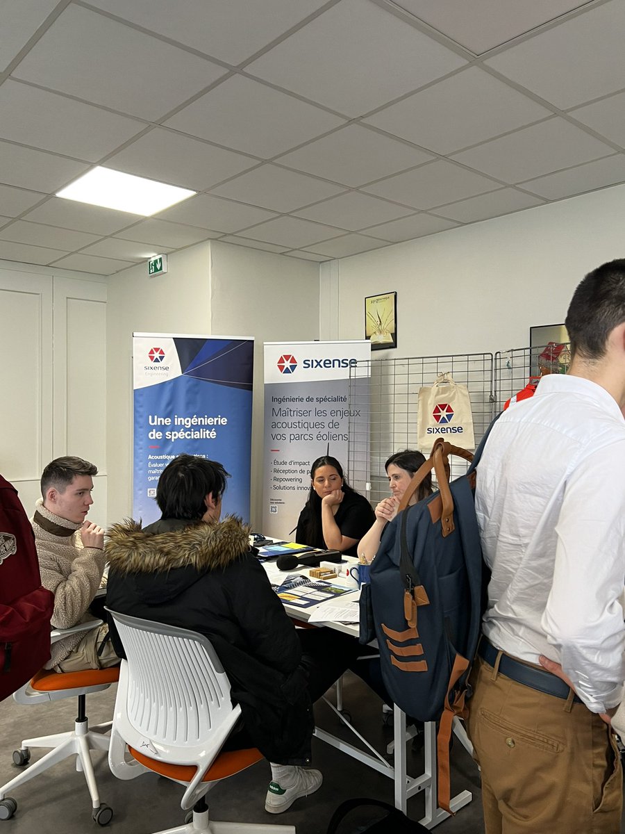 HassaniHoma's tweet photo. L’@IUT_Orsay organise un forum des entreprises à destination des étudiants de 13h30 à 17h. Au programme, des entretiens pour des offres de #stage #apprentissage #alternance #emploi @lesIUT @UnivParisSaclay
#orientation #carrière #IUT #BUT #Chimie #MesuresPhysiques #Informatique https://t.co/EE6ZJufij5
