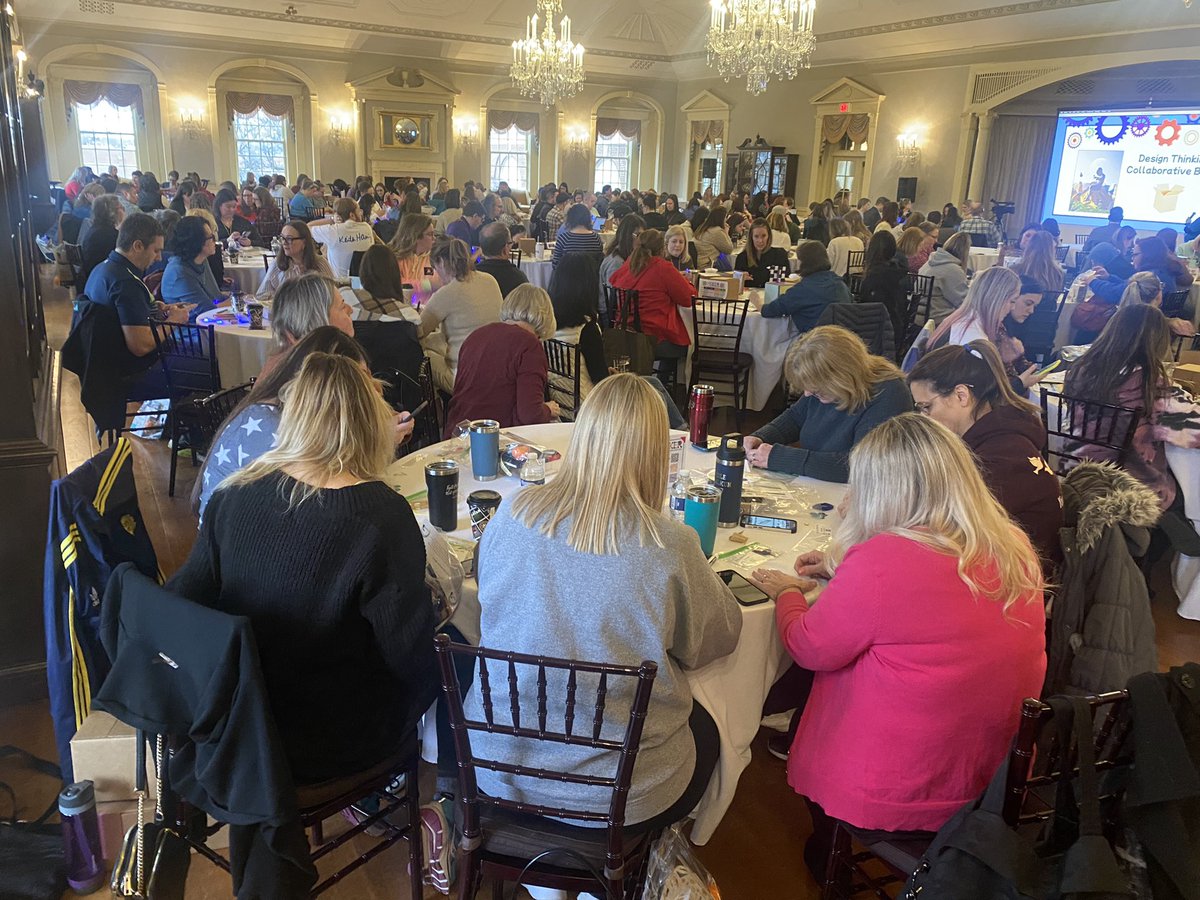 Wayne RESA Makers tweet media