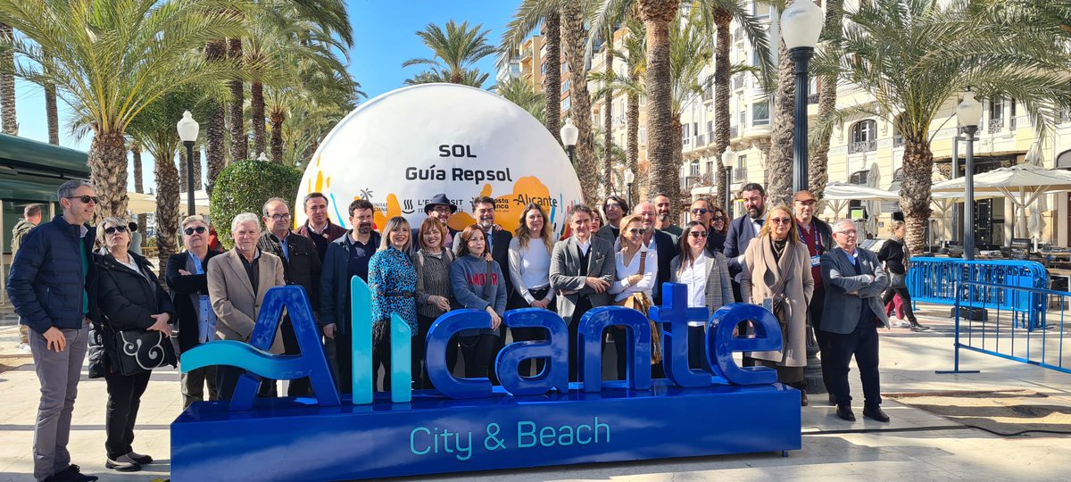 🌞¡¡Del 25 al 27 de febrero, un fin de semana lleno de #SolesRepsol en Alicante!!

Mira las actividades previstas para los #SolesRepsolAlicante23👉📃bit.ly/3Yx4vEi