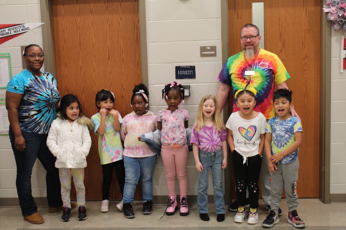 FsiaMedia's tweet photo. Today marks another Valentines Week Spirit Day where we dress up in Tie-Dye and show our peaceful spirit and the love we have for all of Fair Street! Tomorrow is Show Your School Spirit by Wearing your Red Elephant or Fair Street Spirit Wear.  @GCSS_FS @FSIAprincipal https://t.co/sz1rdWL5kl