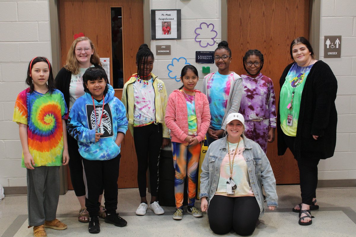 FsiaMedia's tweet photo. Today marks another Valentines Week Spirit Day where we dress up in Tie-Dye and show our peaceful spirit and the love we have for all of Fair Street! Tomorrow is Show Your School Spirit by Wearing your Red Elephant or Fair Street Spirit Wear.  @GCSS_FS @FSIAprincipal https://t.co/sz1rdWL5kl