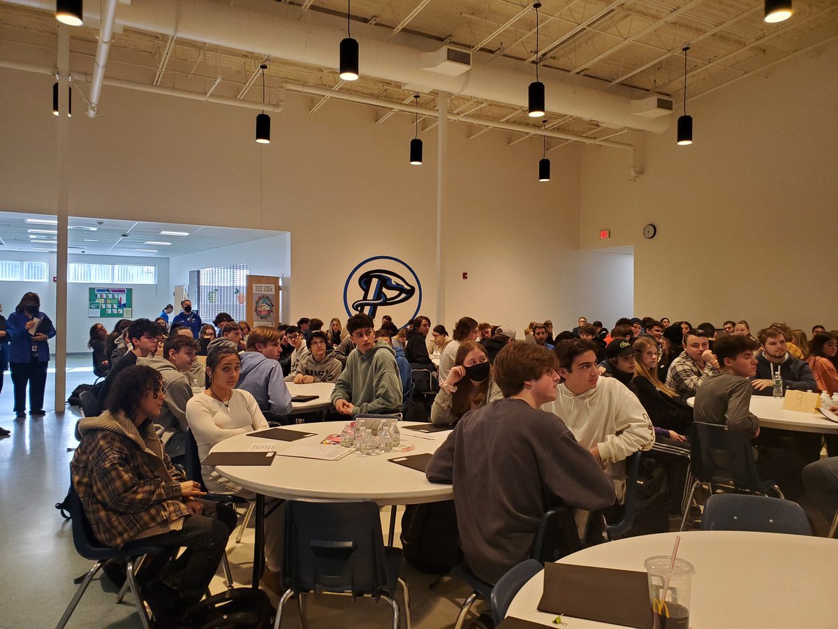 MsmeadP's tweet photo. SAT Boot Camp #letsgo #PythonPride #pelhamproud #today https://t.co/TtPrPDYXmd