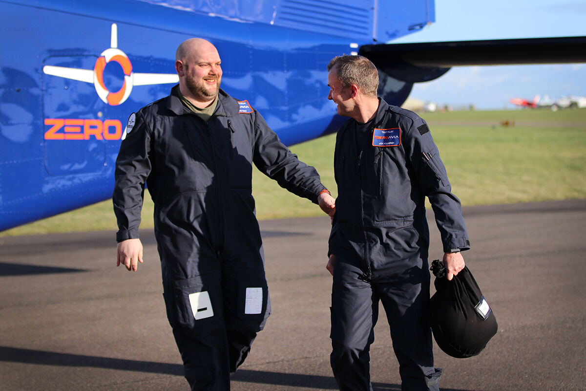 All smiles from Pilot, Jon Killerby and Flight Test Engineer, James Yapp after an incredible voyage over England's Cotswolds.  #ThrowbackThursday #Do228FirstFlight 

#hydrogen #zeroemission #aviation #aircraft #cleanaviation