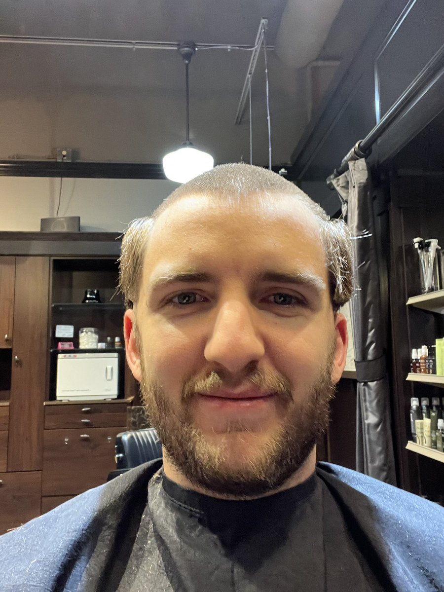 99fines's tweet image. Found my new barber!
