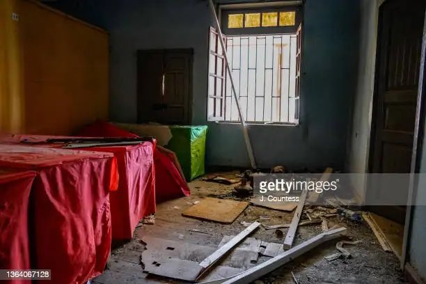 JemalCountess's tweet photo. DESSIE, ETHIOPIA - JANUARY 10: Damaged and destroyed artifacts litter a room in the Dessie Museum ransacked and destroyed during the 2021 TPLF occupation of Dessie on January 10, 2022 in Dessie, Ethiopia. Inaugurated in 1981, the Dessie Museum contained numerous artifacts and… https://t.co/BkwfRFEzZJ