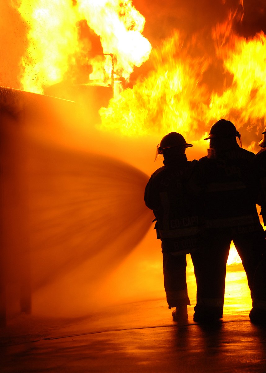 ncec_uk's tweet photo. Limited places left for our Hazmat Advisor #training beginning 6 March https://t.co/Uq0xMdQB2M. The course will help you perform #safety critical role of HMA during #emergencymanagement of #hazmat incidents. Book your place now! 
@OfficialJOIFF | @UKFireMag | @FSCmoreton https://t.co/iup8YIgnX1