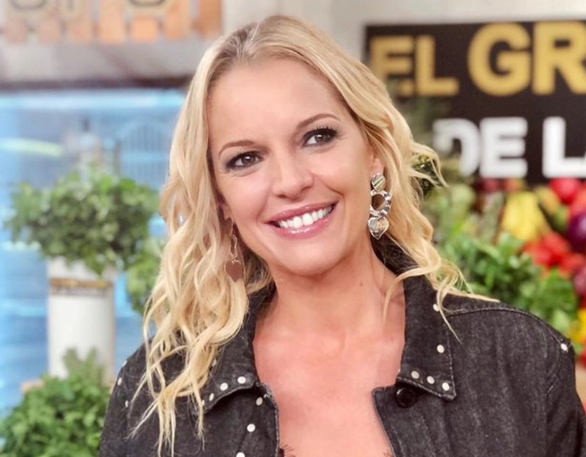 MTelevisor's tweet photo. 💣 Vuelve @ZampiniCarinaOk a las tardes de @eltreceoficial
Según contó Marina Calabro, conducirá #ElDiscipuloDelChef. Un formato chileno (transmitido x @chilevision) donde los jueces elegirán a cocineros amateurs para sus equipos y competirán entre sí. https://t.co/3WCRJdP6Kl