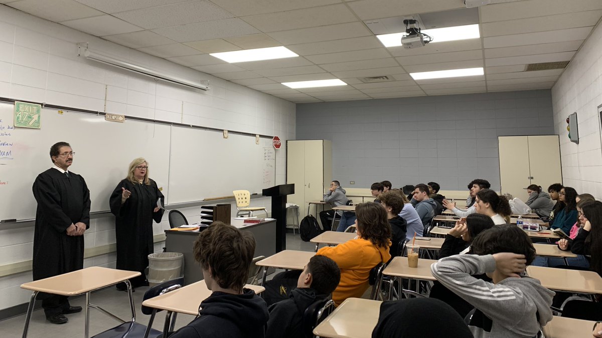 Illinois Judges Association tweet media