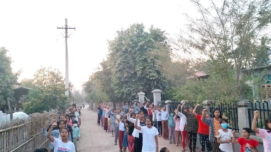 Scenes of peaceful and powerful anti-authoritarian evening marching strike by the protesters from “Our isn't seeking for the savior” strike in Yinmarpin Twp.

#2023Feb16Coup 
#AcceptNUGRejectMilitary 
#WhatsHappeningInMyanmar