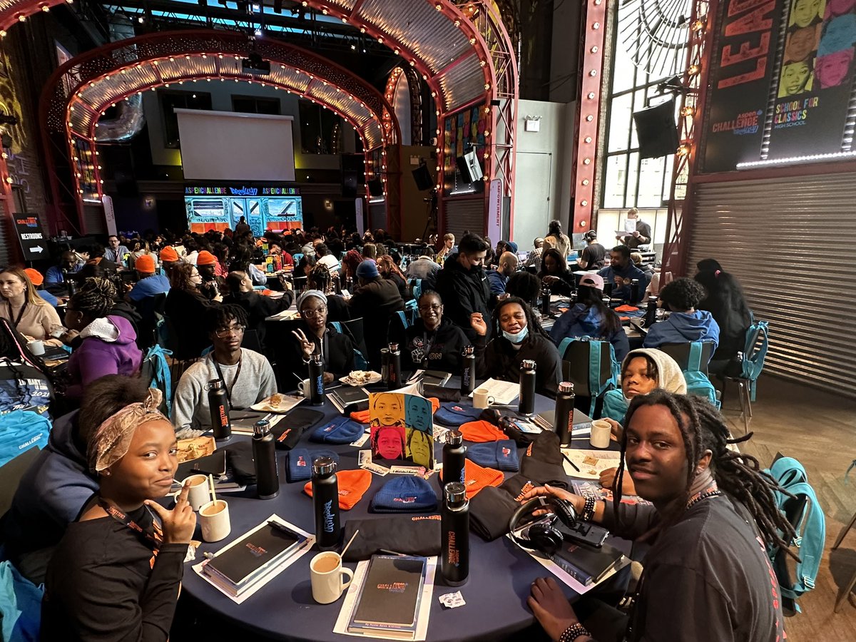 TPaulin_BKNHS's tweet photo. So hyped!
#AspenChallenge Brooklyn is officially launched!!! This is incredible and we are so excited for our @BrooklynNorthH1 students! #LetsGo! @BKNHSSuptRoss @ElleRushie @YuetChu_NYCDOE @AspenInstitute @NYCSchools https://t.co/TO283wt6nx