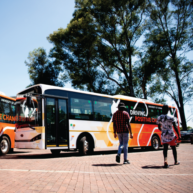 SAfmRadio's tweet photo. [ON AIR] A first for a South African university was the unveiling of the University of Johannesburg's new electric vehicle buses. Professor Andre Nel speaks to @AldrinSampear on #SAfmBTH https://t.co/HKAc1GRePw