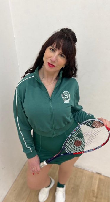 Good afternoon my Naughty Family! Anyone for squash? I could do with a ball boy. How would you like me