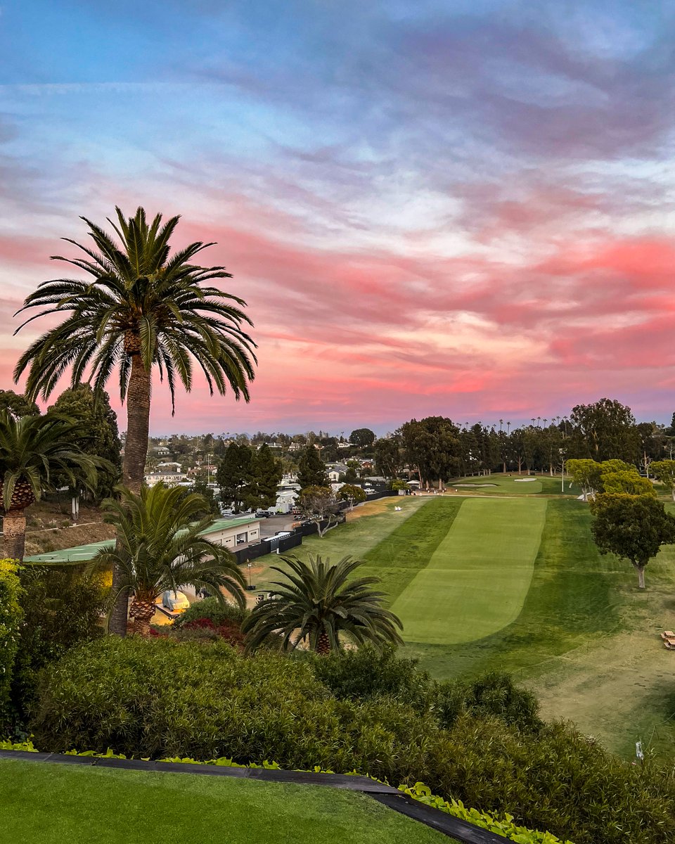PGATOUR's tweet photo. Here we go.

Riv is ready @TheGenesisInv 😍 https://t.co/MWLeUD9bGq