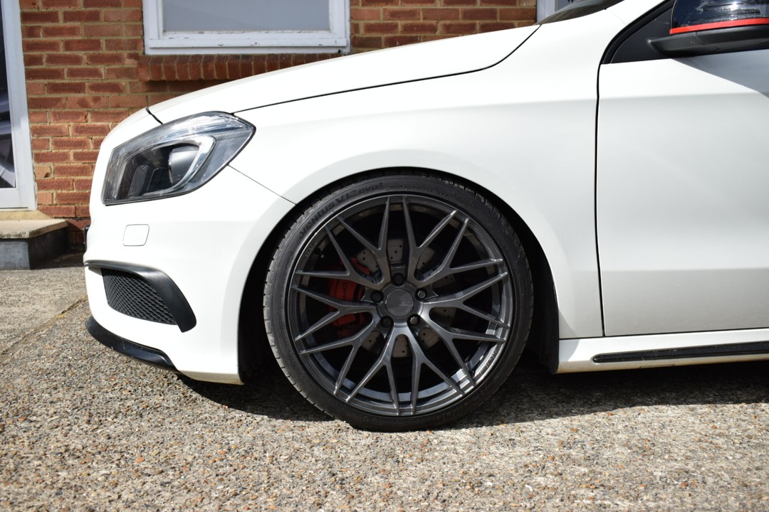 prem_wheels_rep's tweet photo. Colour change on this Mercedes to gloss anthracite 😎

Contact us for further details.

☎️ 01737 551 105
📧 enquiries@premierwheelrepairs.com
💻 https://t.co/lY6WuftqCl

#car #cars #wheel #wheels #alloy #alloys #repair #repairs #restoration #supercars #supercar #wheelrepair https://t.co/Na1qmcwsCP