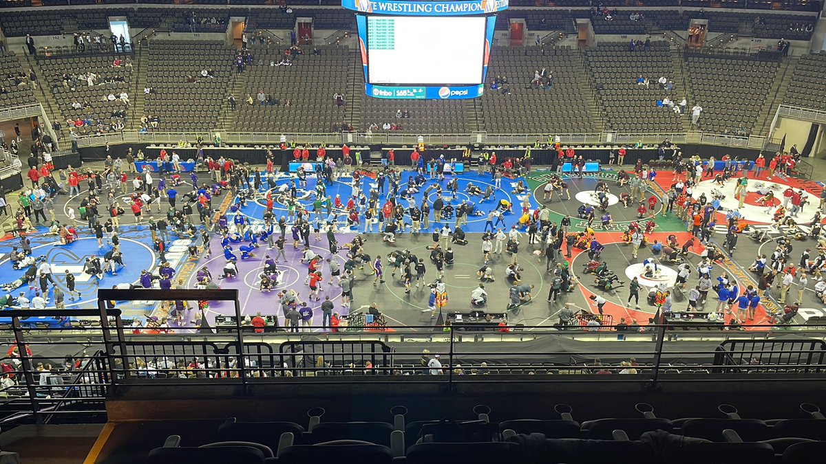 C_Munee99's tweet image. State wrestling today! Get that repeat Creel!! 😎🤙🏽 … #ClassD #120