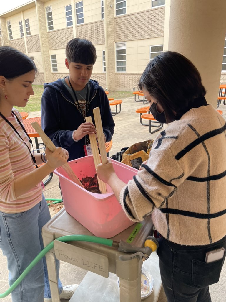 <a href="/MacArthurStuCo/">MacArthur StuCo</a> 🤝 <a href="/TravisMSBobcats/">Travis Bobcats</a> 

It was a beautiful day to work on our mosaic garden!