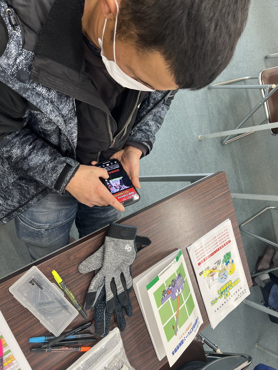 stnok0519's tweet photo. 移動式クレーン2日目で事務所戻らず早よ帰れたけん急いで海に行ったけど大荒れ激寒で撃沈した🥹
釣れなくても人が居らんとこで自由にできたけん楽しかった🥹
土曜日は人混みのとこ行ってみよっと😂
釣れるポイント見つけれて入れる可能性は低いけど🥲 https://t.co/K6yzqWDdDG