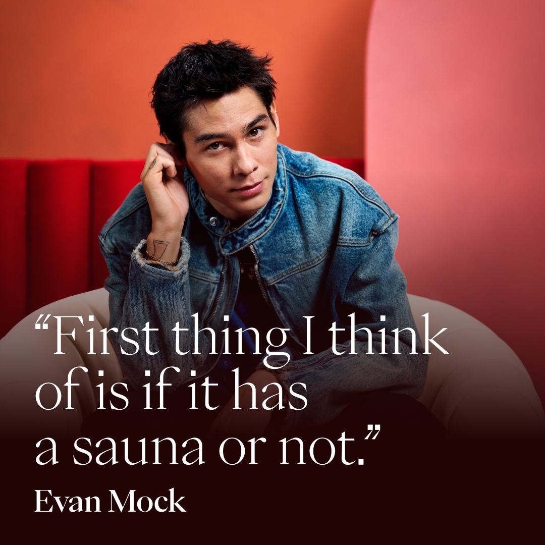 hotelsdotcomuk's tweet photo. For more Evan Mock waxing poetic about hotel saunas, watch his full episode here:  https://t.co/HnKH9sgnZf #HotelsPerfect10 https://t.co/P2HqlSiEB1