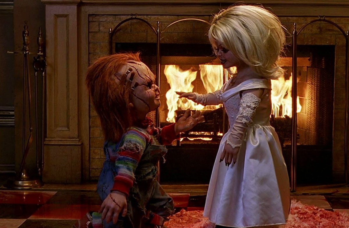 TXpodmassacre's tweet photo. #DollOfFame week 4 is upon us so we review the 4th #ChildsPlay film #BrideOfChucky. We debate the best mid-franchise pivots, Mitch FORGETS TO WATCH THIS MOVIE, and Jennifer Tilly's Tiffany steals the show with the nomination.

#horror #dolls #Chucky https://t.co/8sKop6o1Vi https://t.co/8d6hJhuDDr