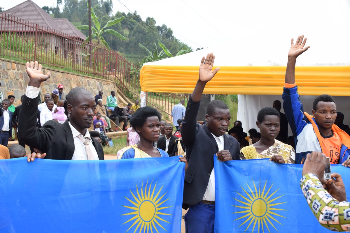 WVRwanda's tweet photo. It was a beautiful day as we witnessed 168 couples in @GakenkeDistrict legalize their marriages. These couples undertook @WVRwanda’s,#CelebratingFamilies,- #EmpoweredWorldView & #UPG models. https://t.co/zlhvbDMM5p