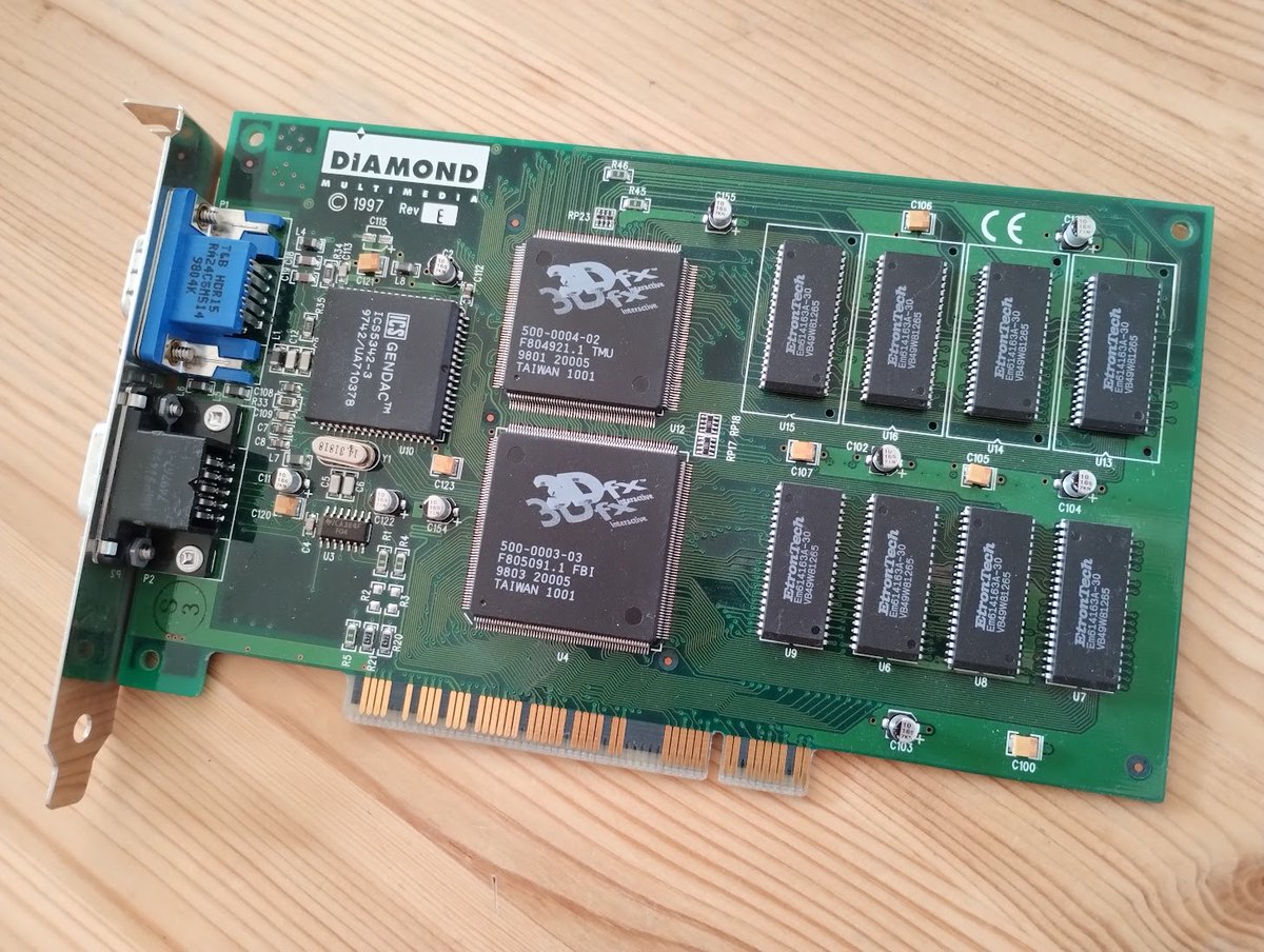 high_voltage_cz's tweet photo. Sice nefunguje, ale darovanému 3DFX Voodoo na obraz nekoukej, potěšilo i tak :) #3dfxVoodoo https://t.co/f2pZMXuFY5