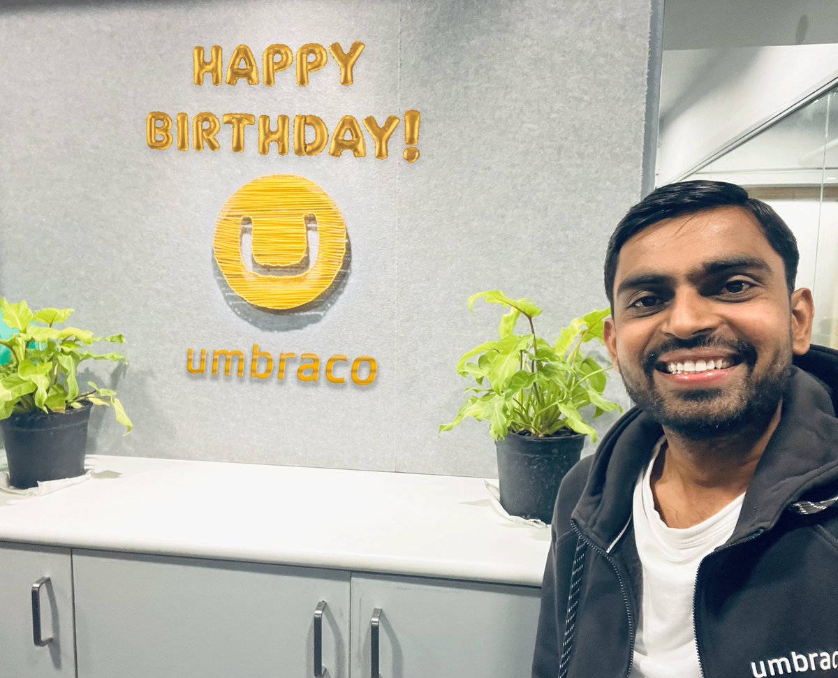 Happy 18th birthday <a href="/umbraco/">Umbraco HQ</a> 🥳 🥳 

#H5YR to an amazing community. 😄