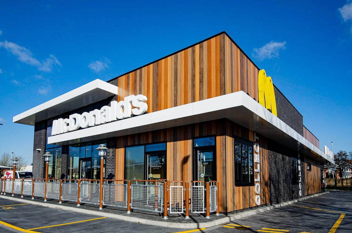 mildrenbuild's tweet photo. The Mildren team are delighted to have acted as Principal Contractor delivering the new McDonalds at Bailey Bridge Christchurch, opening to the public last week and Mildren’s second McDonalds drive-thru.
Great work team!

#McDonalds #Litchford #Algeco
@tonyreardon https://t.co/leHVbgUrbU