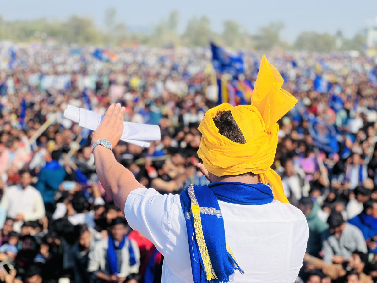 BASFOriginal's tweet photo. सभी को आना है और विरोधियों को जलाना है।

#18फरवरी_आ_रहे_है_नैनवा
#18फरवरी_आ_रहे_है_नैनवा https://t.co/sgGyoQPDl9