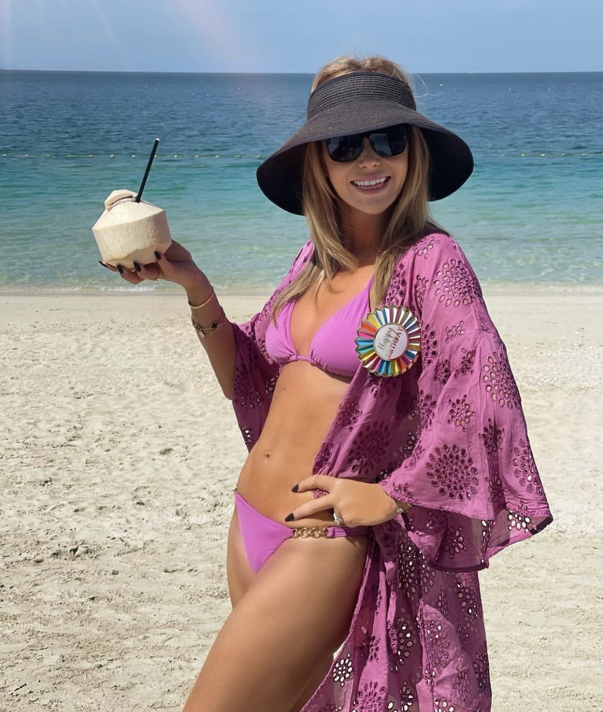 Happy 52nd Birthday to the gorgeous Amanda Holden.                                                    