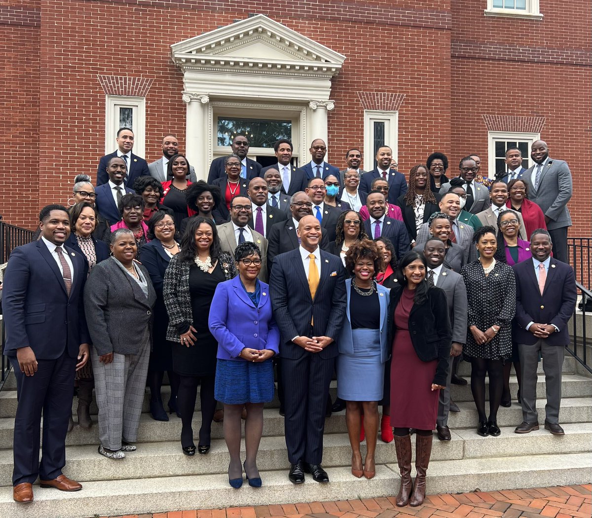 .<a href="/BlackCaucusMD/">Legislative Black Caucus of Maryland</a> wouldn’t be the most effective Black Caucus in the nation without bold action to improve our communities. 

Proud to be part of MD’s Legislative Black Caucus and work in partnership with <a href="/GovWesMoore/">Governor Wes Moore</a> to make healthier, safer and more equitable communities.