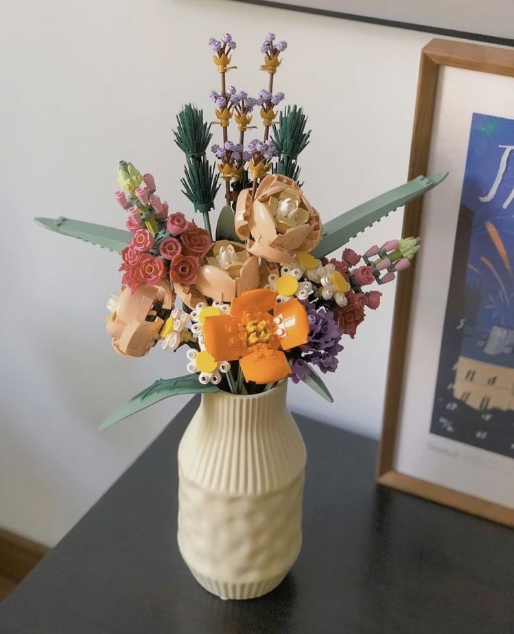 fresh lego flowers 💐