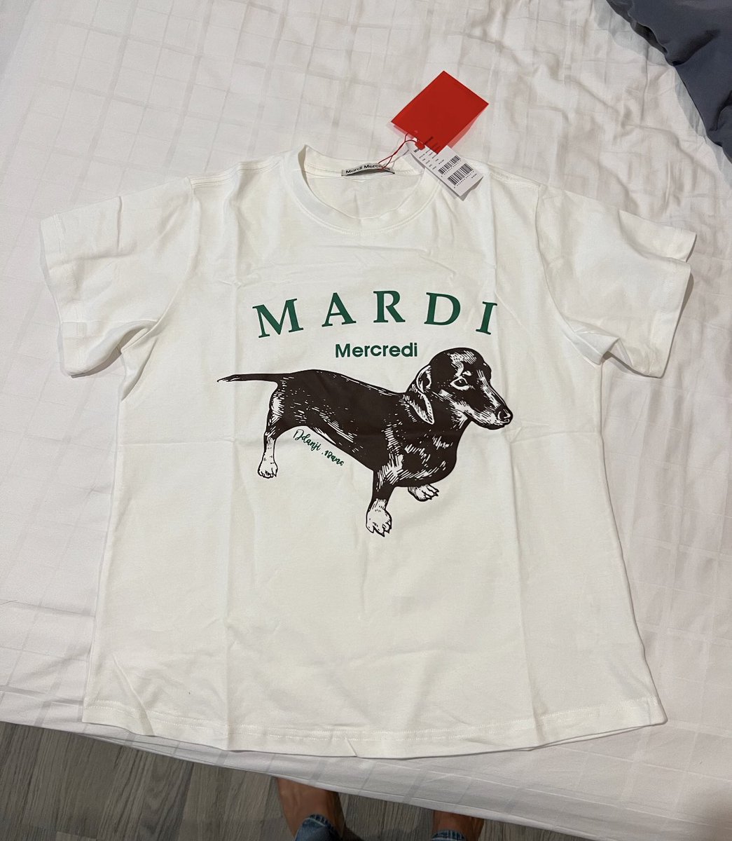 staywithham's tweet photo. ปล่อยเสื้อแบรนด์ Mardi Mercredi แขนยาว 19 ขนาดไหล่กว้าง 47 รอบอก 106 ยาว 69 พรีจากเกาหลีมาค่ะราคาเต็ม 1,500฿ เราปล่อย 1,000฿ สนใจ dm มาได้นะคะ ค่าส่ง 40฿ สามารถนัดรับได้ที่มศว.ประสานมิตร กับสยามค่ะ #ปล่อยเสื้อผ้า #พรีเกาหลี #พรีเสื้อผ้า https://t.co/2FH6nwd1yo