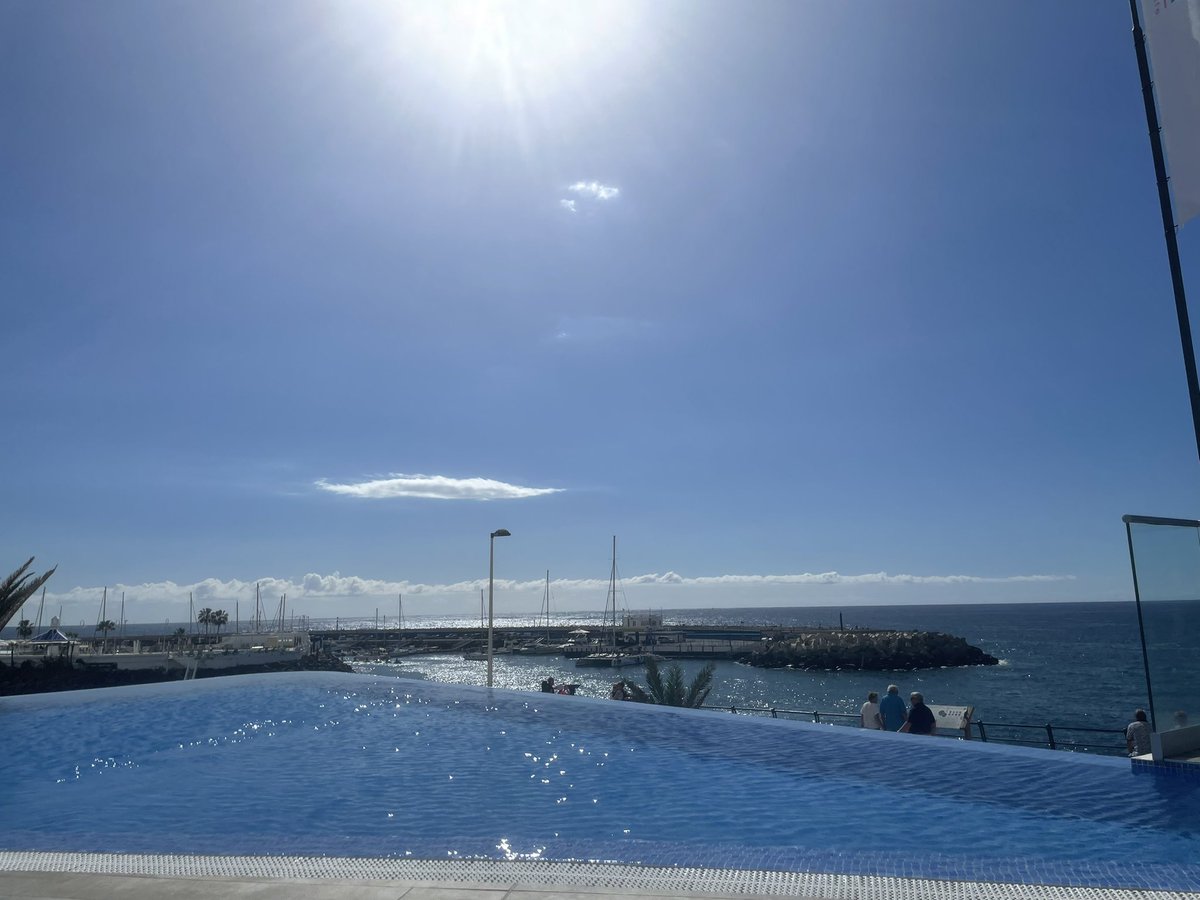 jayne_hoather's tweet photo. Cloudy one in Tenerife today ☀️☀️☀️ https://t.co/58eQvRvmP4