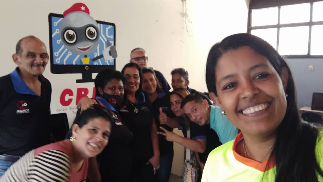 CbitRoscio's tweet photo. @fundabitguaric2 Finalizó con éxito, la formación (Curso Básico de Ofimática en distribución Linux), dirigido al personal empleado, obrero y administrativo, de la Secretaria de Protección Social, realizado en el cbit_ liceo Juan Germán San Juan de los Morros Estado Guárico https://t.co/HorInhtoqf