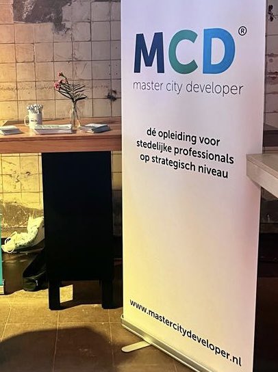 Vandaag is de <a href="/MCDopleiding/">MasterCityDeveloper</a> ook aanwezig op het congres Stedelijke Transformatie in Nijmegen.  
Interesse in de MCD? Mail dan naar: mastercitydeveloper@ese.eur.nl