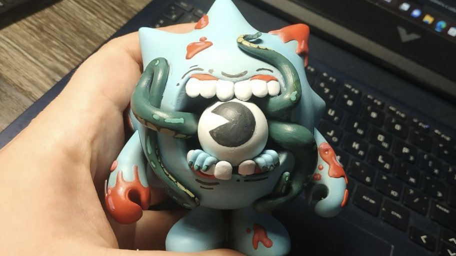 Oh, the dentist appointment gone wrong… 🦷 Help us create the funny description for this figurine! ⤵️