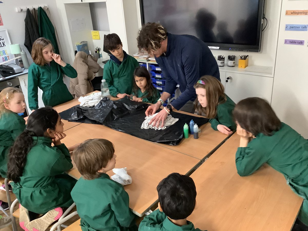 MissKilpinSHS's tweet photo. Today at holiday camp the boys and girls tie dyed T-shirts. @SHSBoysPrep @SHSGirlsPrep @TraceyChongSHS @RSymingtonPESHS https://t.co/7G8i6qFKNl