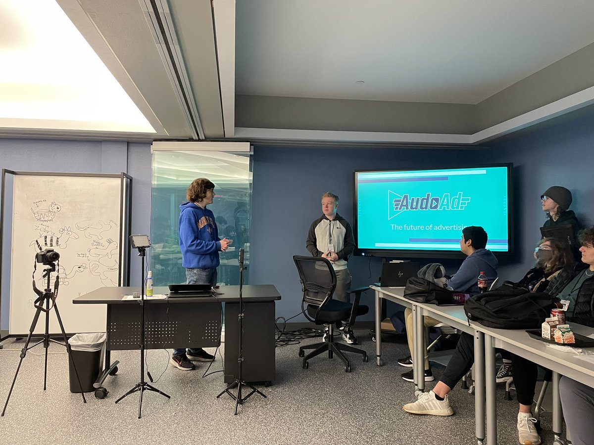 TechTeacher tweet media