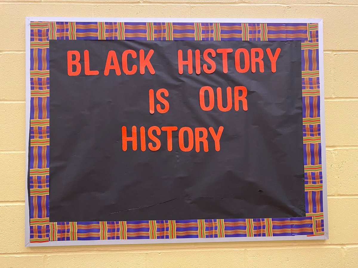 NormandySC1's tweet photo. CELEBRATING BLACK HISTORY | It's @Nike Day at Barack Obama School in honor of Normandy graduate Craig Williams, President of @Jumpman23! #BlackHistoryMonth #BlackExcellence #NormandyStrong #VikingPride https://t.co/6242K7BfIN