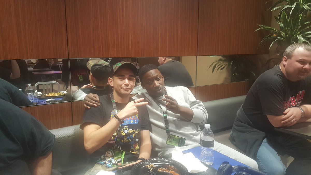 Xephukai's tweet photo. Just want to take this moment to pay respects and remember the greatness that was @MtownM.  Rest in greatness, big brother.  We miss you dearly. https://t.co/inmRD87o0e