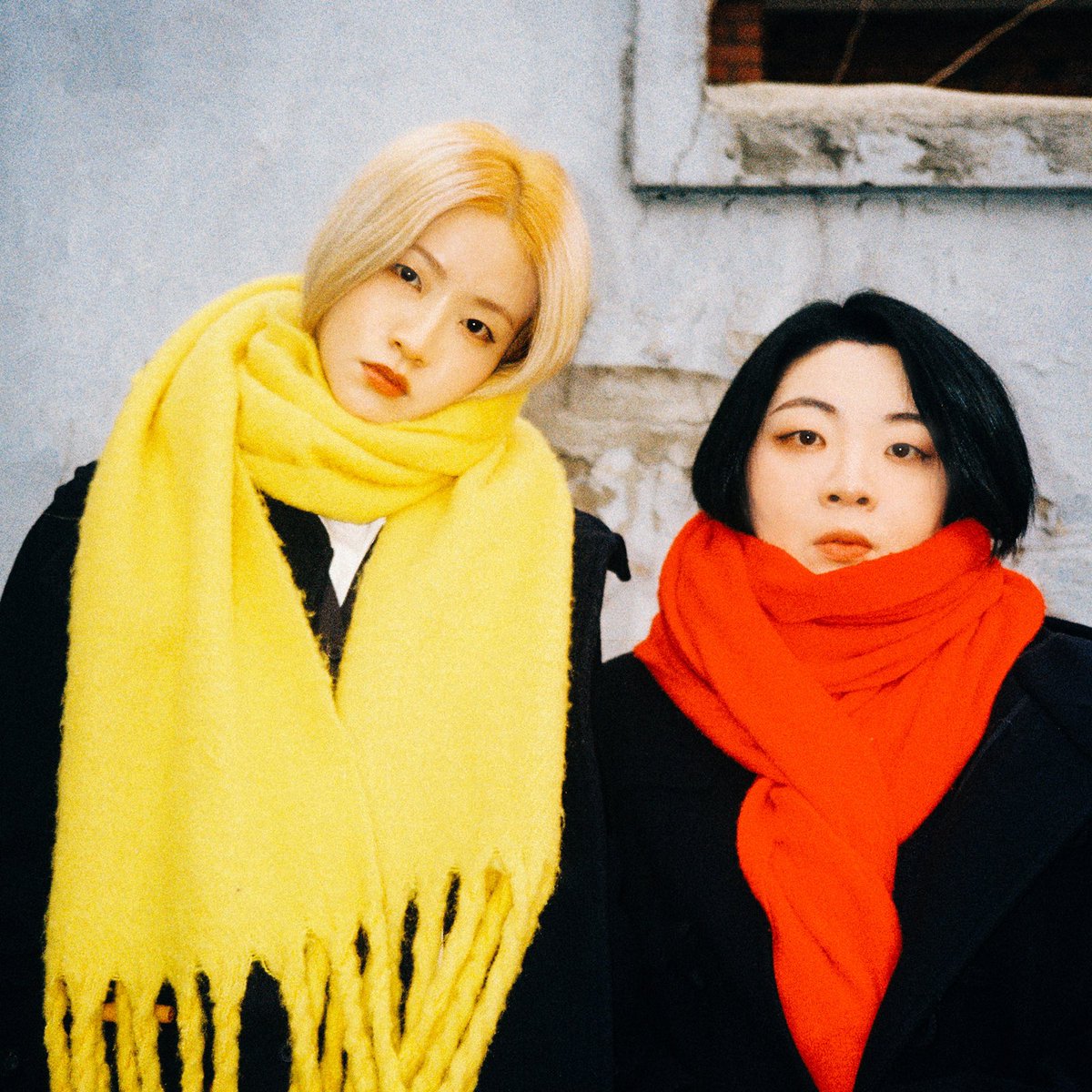 FLUFFYSNOWWW's tweet photo. 📸 FLUFFY SNOW ‘푸르른 안녕 (Dear My Youth)’ Concept Photo 2

더 많은 사진은 슈슈나인의 블로그에서 확인하실 수 있습니다✨

#플러피스노우 #FLUFFYSNOW
#푸르른안녕 #DearMyYouth https://t.co/wMUO6ATEjT