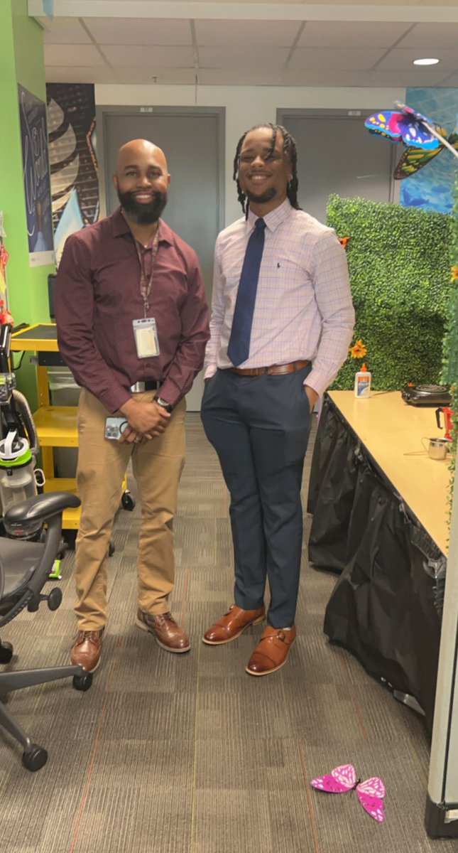 Team Tamika (@teamtamikamss) on Twitter photo Black Excellence <a href="/MarkDaley2020/">Mark Daley</a> and <a href="/attandmekev/">Kevin</a> creating New Black History ๐๐พ๐ฅ๐ซฑ๐พโ๐ซฒ๐ฝ๐ค๐พ <a href="/ORLANDOSHINES/">ORLANDOSHINES</a> #BlackHistoryMonth <a href="/LifeAtATT/">Life at AT&T</a> Black Excellence <a href="/MarkDaley2020/">Mark Daley</a> and <a href="/attandmekev/">Kevin</a> creating New Black History ๐๐พ๐ฅ๐ซฑ๐พโ๐ซฒ๐ฝ๐ค๐พ <a href="/ORLANDOSHINES/">ORLANDOSHINES</a> #BlackHistoryMonth <a href="/LifeAtATT/">Life at AT&T</a>