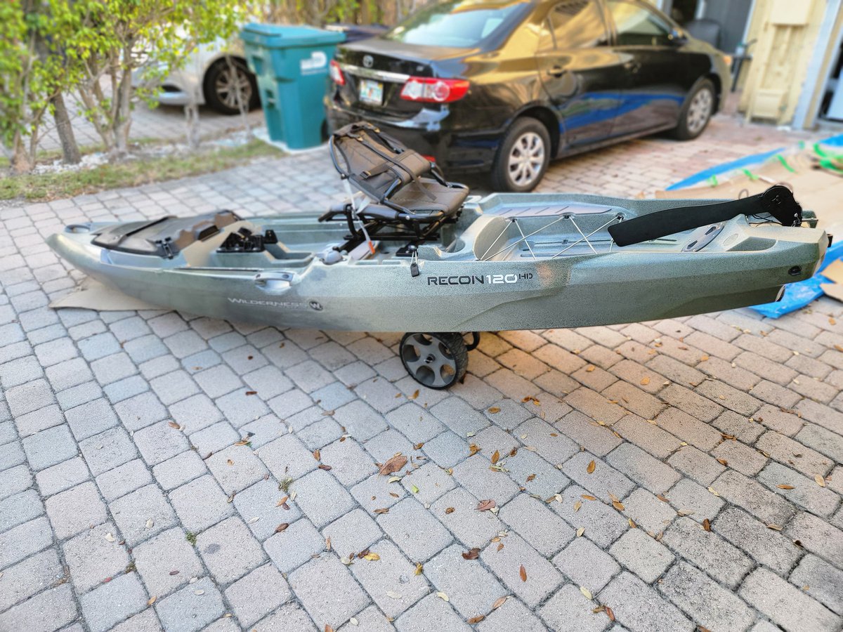 NicholasBeltr17's tweet image. Soooooo yeah this happened....lol 👌 second one wouldn't  hurt anyone lol yeah had to grab a second with a little more color 🤣 This Mesa color is rubbing off on me, I like it 👌.  
@WildyFishing
#recon120hd #recon120 #wildyfishing #wildyteam #kayaks