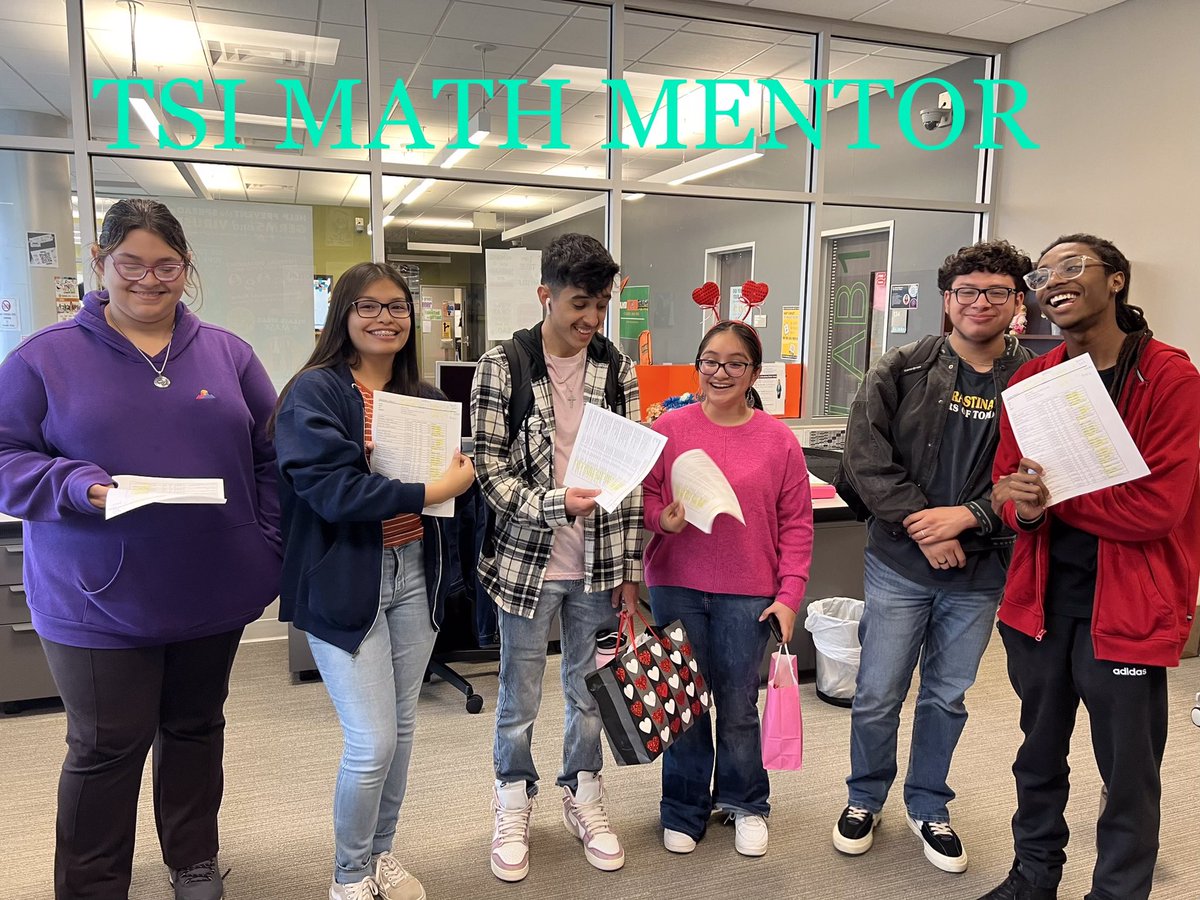 We are thankful for our South Early College High School TSI Student Scholar Mentors/Tutors! #innovate #educate #CCMR <a href="/NirmolLim/">Nirmol Lim</a> @GPonceHS <a href="/HisdMyrna/">Myrna Guidry HISD Trustee</a> @HoustonISDHighSchool