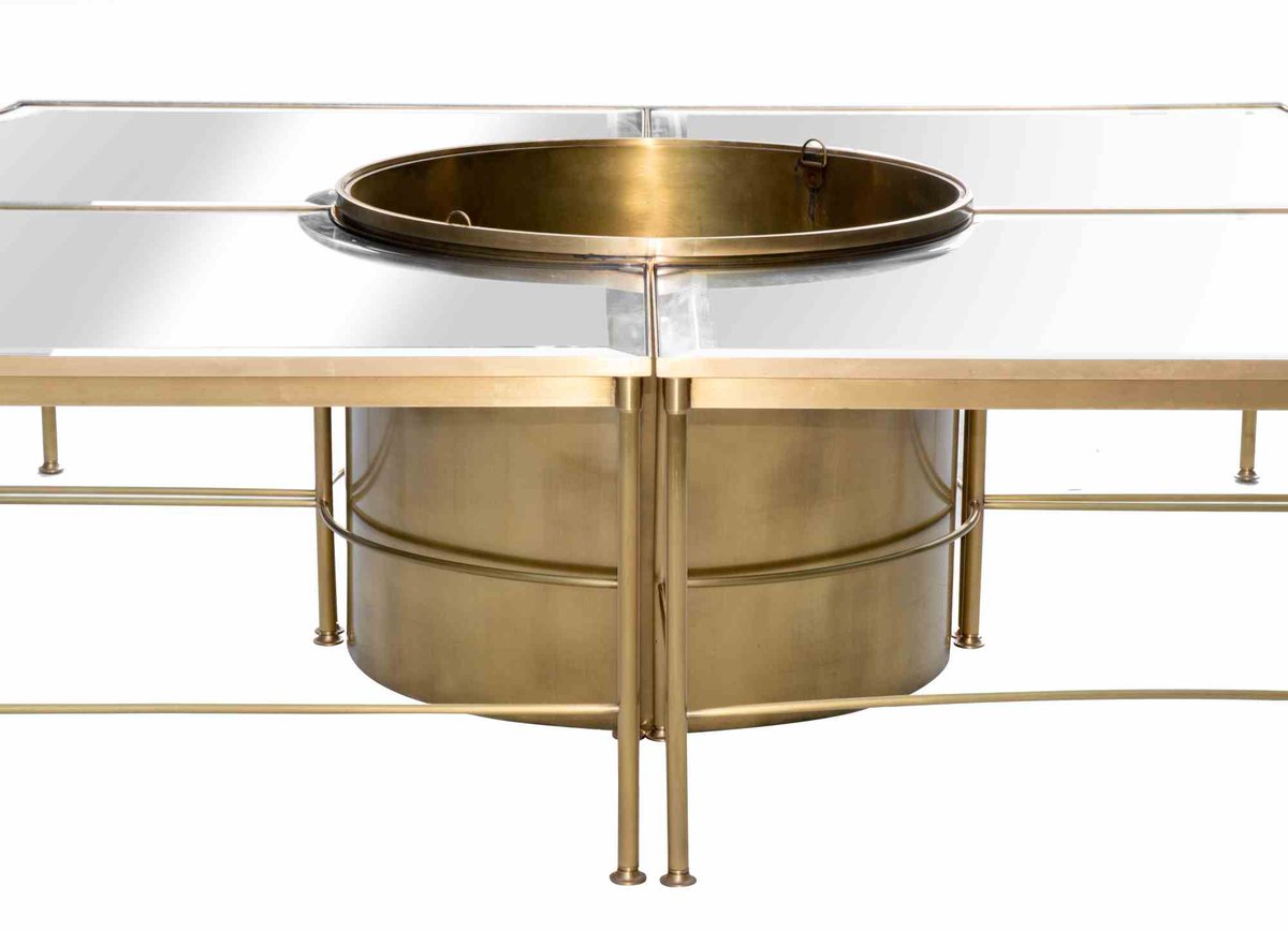 wallector's tweet photo. Maison Jansen Table.

1970s, brass and crystal with central centrepiece for flowerplot.

Discover this and various design pieces on https://t.co/5JakV47QVQ!

.
.
.

#art #artist #decoration #furniture #vintage #elegant #purple #brass #crystal #jewel #amazing #old #70s #ancient https://t.co/A9uUOPnl54